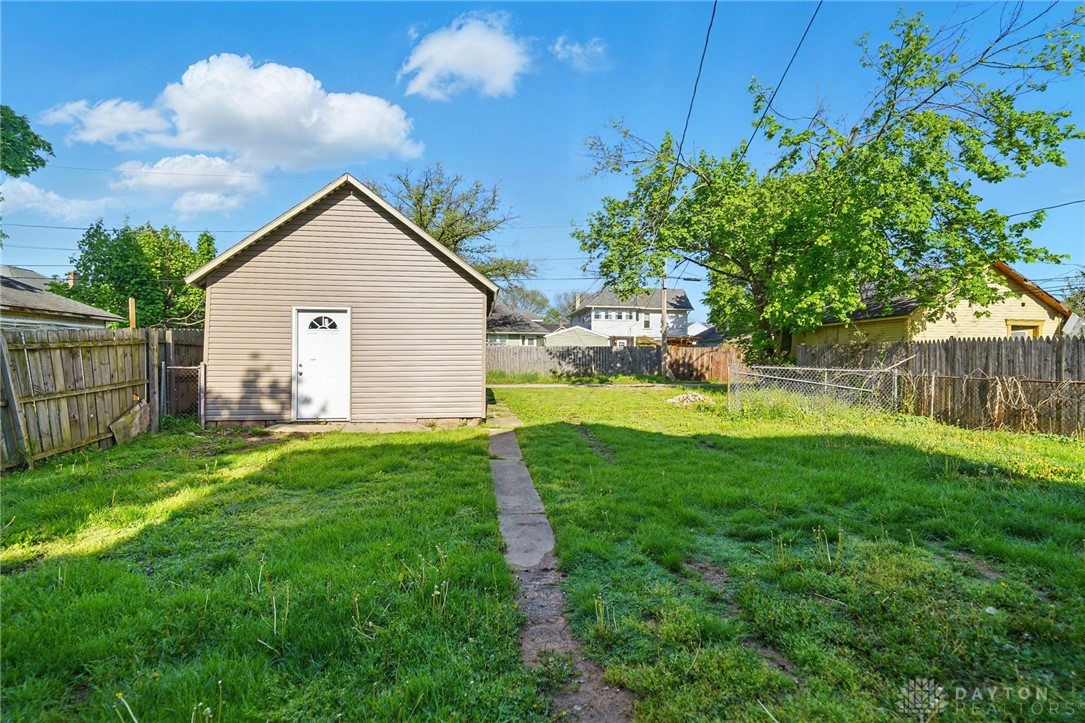 1415 Woodward Avenue, Springfield, Ohio image 8