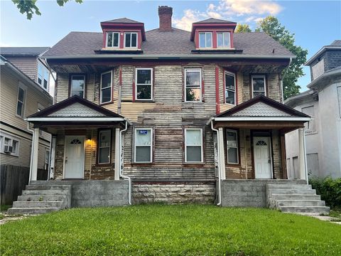 Photo of 157 Lexington Avenue, Dayton, OH 45402 (MLS # 955365)