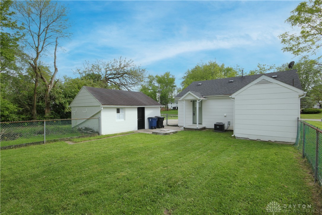 247 B Street, Wilmington, Ohio image 28