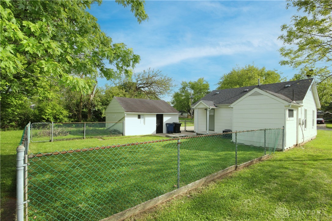 247 B Street, Wilmington, Ohio image 30