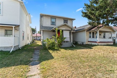 Photo of 930 Leo Street, Dayton, OH 45404 (MLS # 943205)