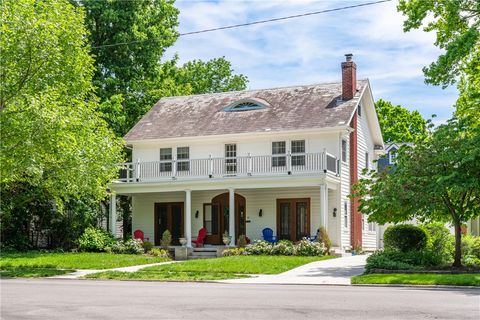 Photo of 40 Plumwood Road, Dayton, OH 45409 (MLS # 959588)