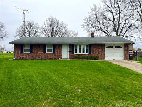 Photo of 108 Connie Circle, Eaton, OH 45320 (MLS # 955270)