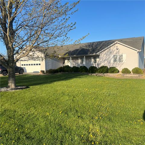 Photo of 4685 Farmers Road, Martinsville, OH 45146 (MLS # 956677)