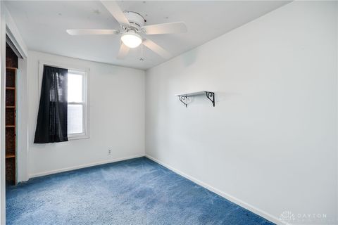 Tiny photo for 2702 Maplewood Avenue, Springfield, OH 45505 (MLS # 945535)