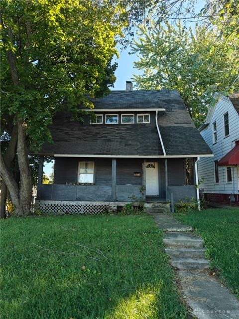 Photo of 400 Dearborn Avenue, Dayton, OH 45417 (MLS # 946886)