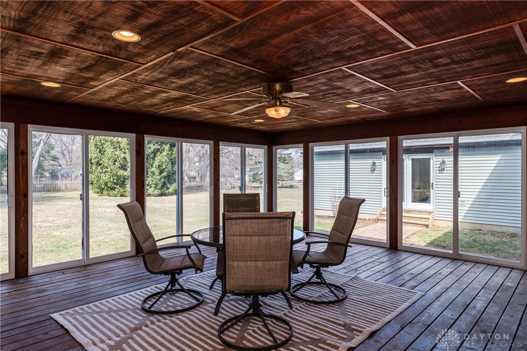 2461 Coldsprings Drive, Beavercreek, Ohio image 22