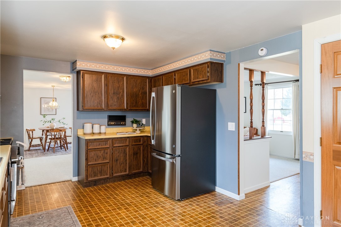 2461 Coldsprings Drive, Beavercreek, Ohio image 18