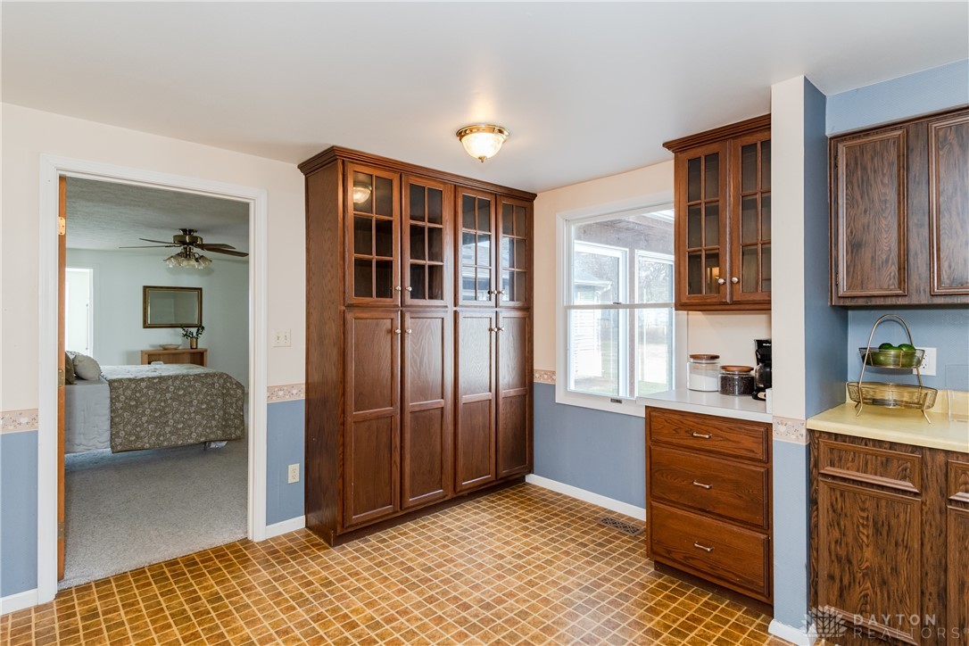 2461 Coldsprings Drive, Beavercreek, Ohio image 20