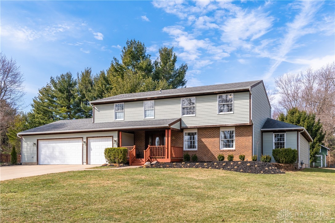 2461 Coldsprings Drive, Beavercreek, Ohio image 2