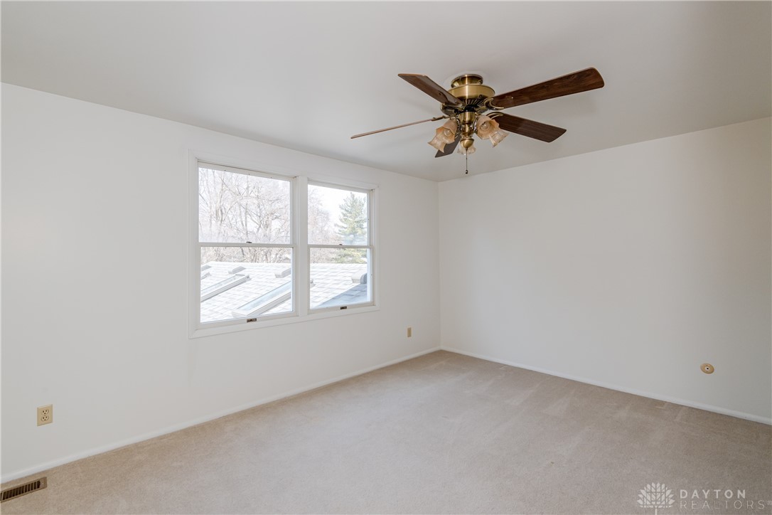 2461 Coldsprings Drive, Beavercreek, Ohio image 46