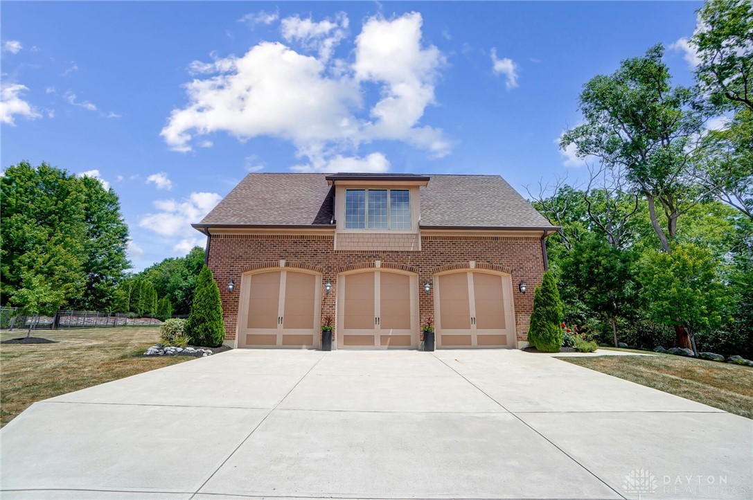 7510 Country Brook Court, Springboro, Ohio image 16