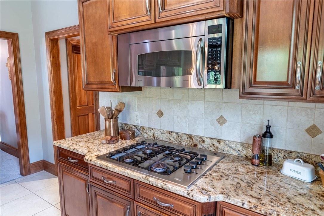 7510 Country Brook Court, Springboro, Ohio image 38