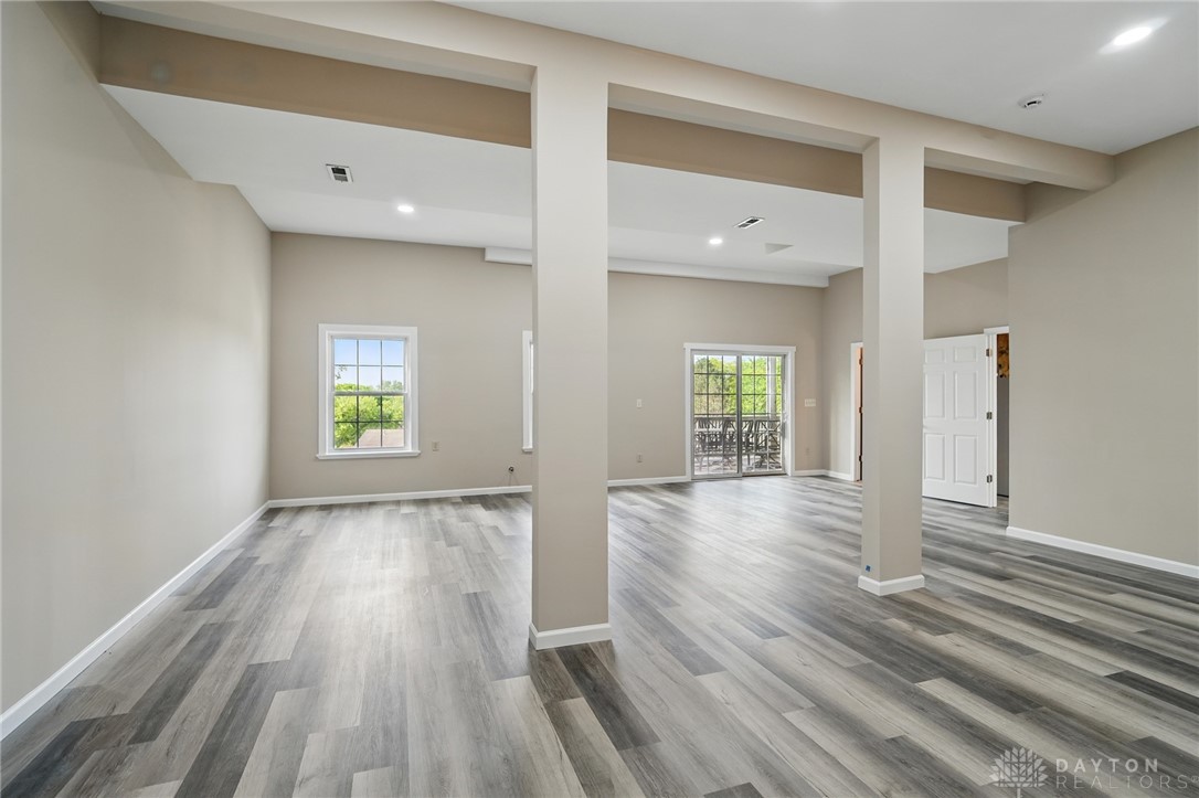 2337 Eastwind Drive, Beavercreek, Ohio image 39