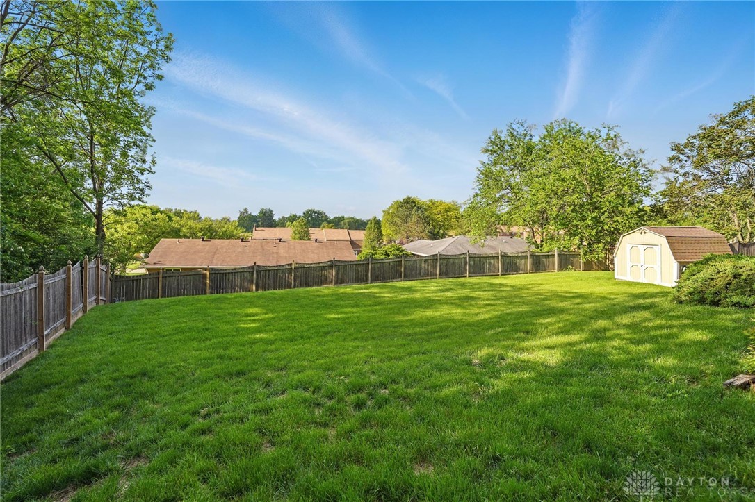 2337 Eastwind Drive, Beavercreek, Ohio image 50
