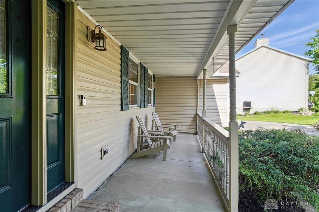 2337 Eastwind Drive, Beavercreek, Ohio image 5