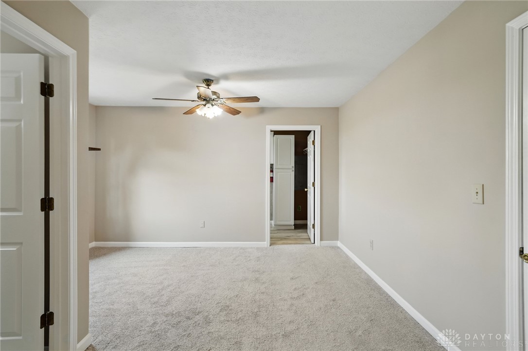 2337 Eastwind Drive, Beavercreek, Ohio image 19