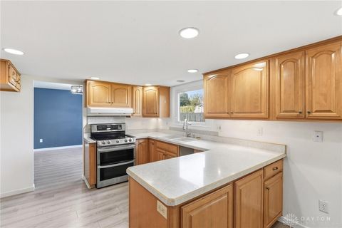 Tiny photo for 4222 Meadowsweet Drive, Dayton, OH 45424 (MLS # 945422)