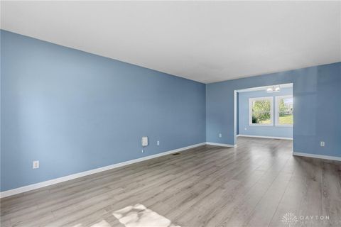 Tiny photo for 4222 Meadowsweet Drive, Dayton, OH 45424 (MLS # 945422)