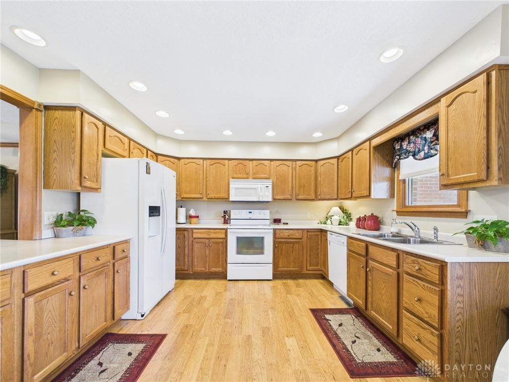 112 Aspen Drive, Greenville, Ohio image 7