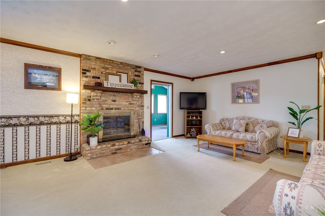 933 Oak Lea Drive, Troy, Ohio image 8