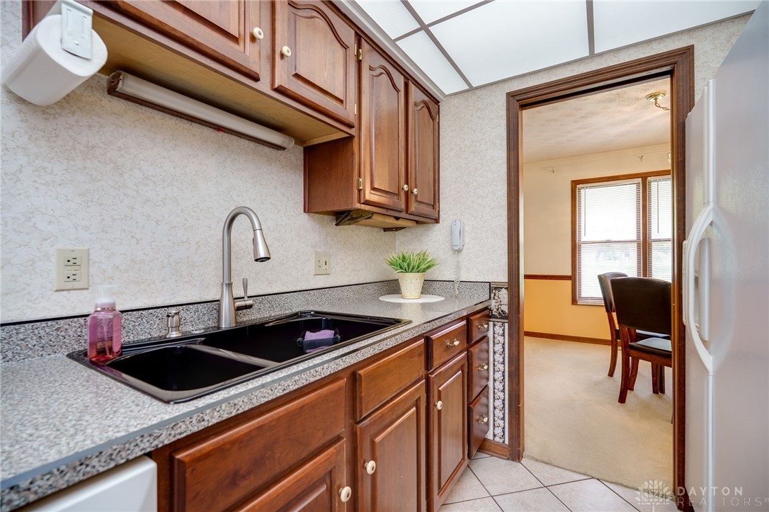 933 Oak Lea Drive, Troy, Ohio image 14