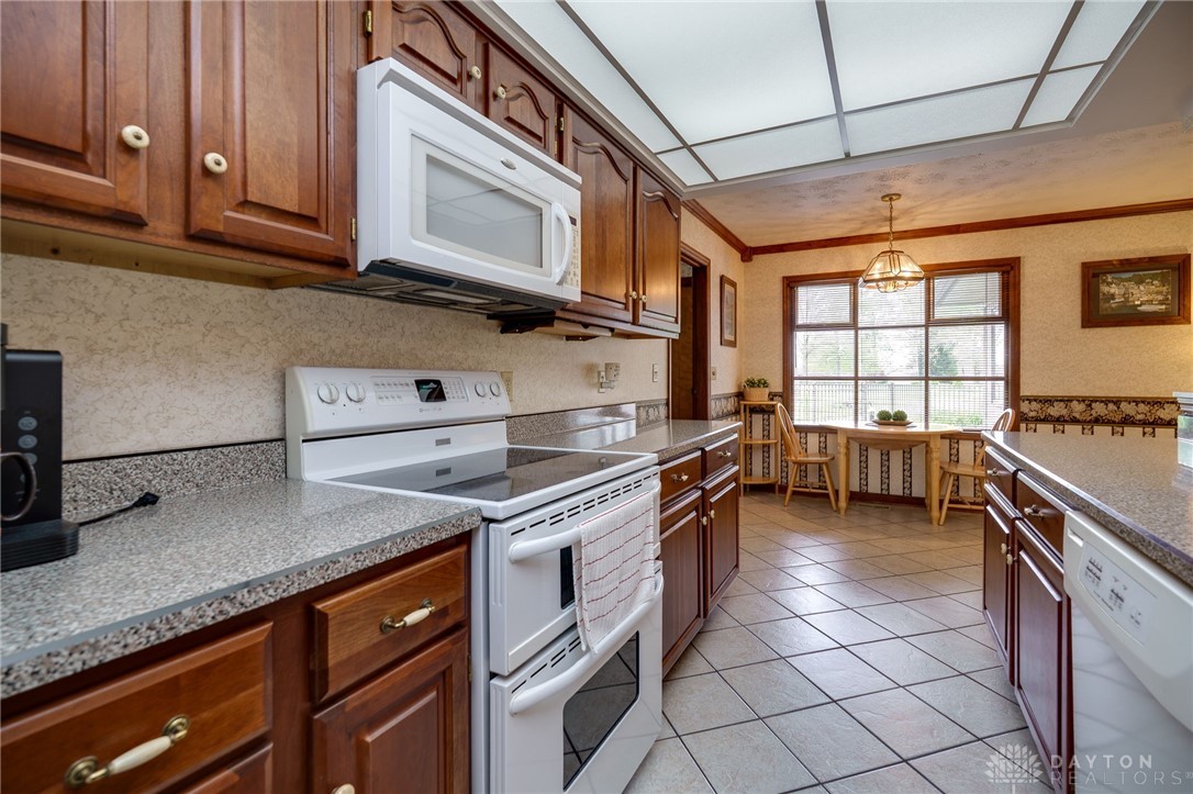 933 Oak Lea Drive, Troy, Ohio image 15