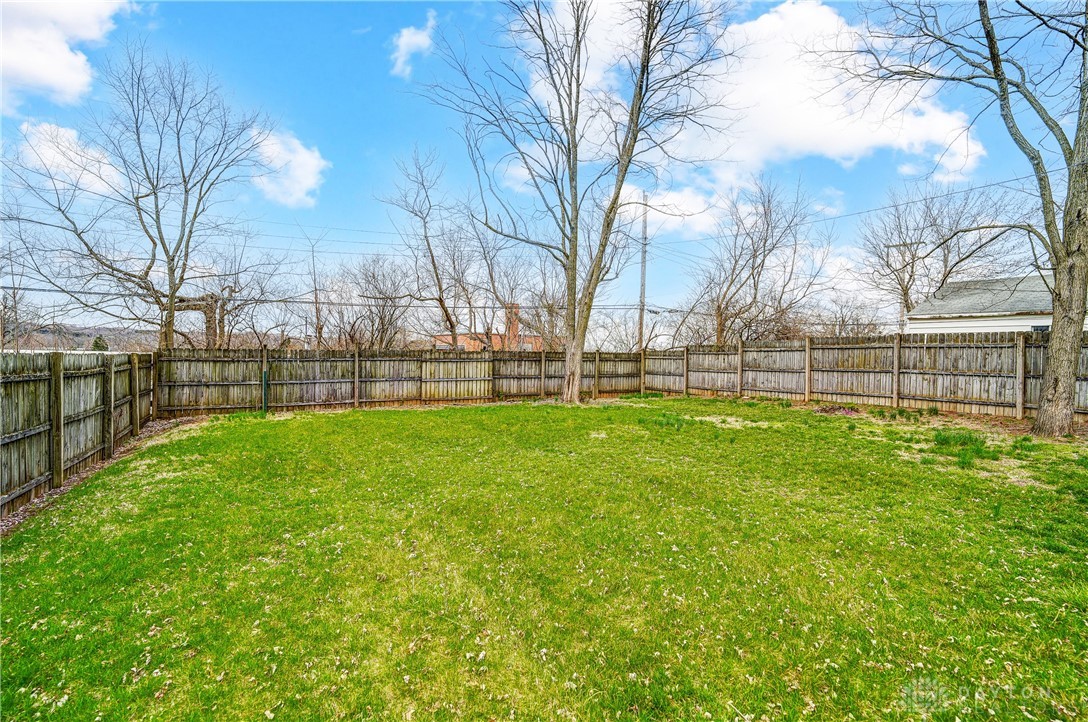 827 N 10th Street, Miamisburg, Ohio image 19