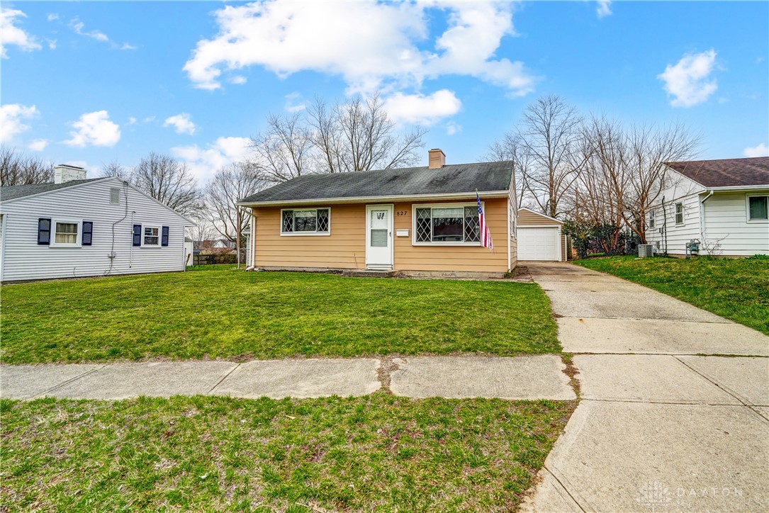 827 N 10th Street, Miamisburg, Ohio image 2