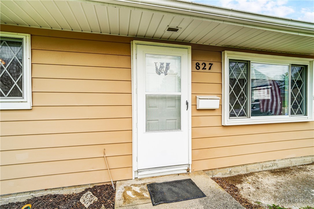 827 N 10th Street, Miamisburg, Ohio image 3