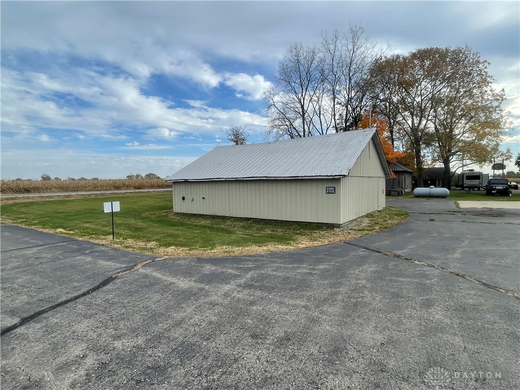 8620 N Cass Fletch Road, Fletcher, Ohio image 24