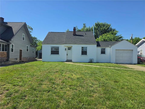 Homes For Sale - 42 Swallow Drive<br/> Dayton, OH 45415