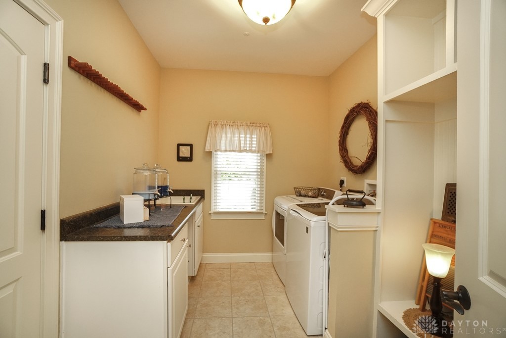 4625 Guildford Drive, West Chester, Ohio image 24