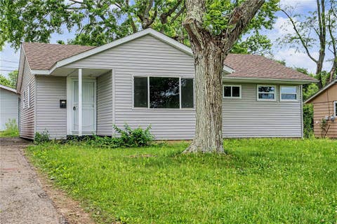 Homes For Sale - 4374 Williamson Drive<br/> Dayton, OH 45416