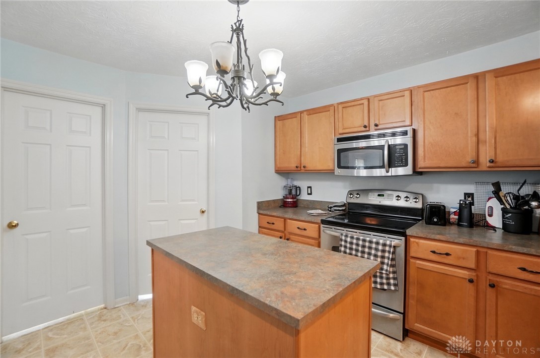 1082 Dunstan Court, Morrow, Ohio image 16