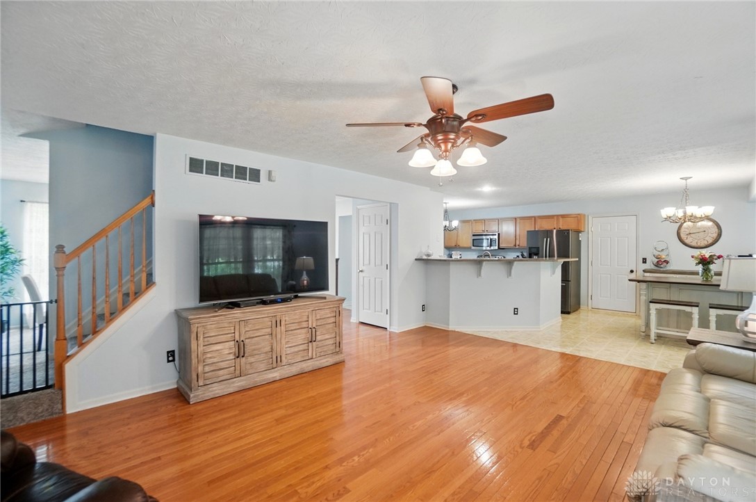 1082 Dunstan Court, Morrow, Ohio image 10