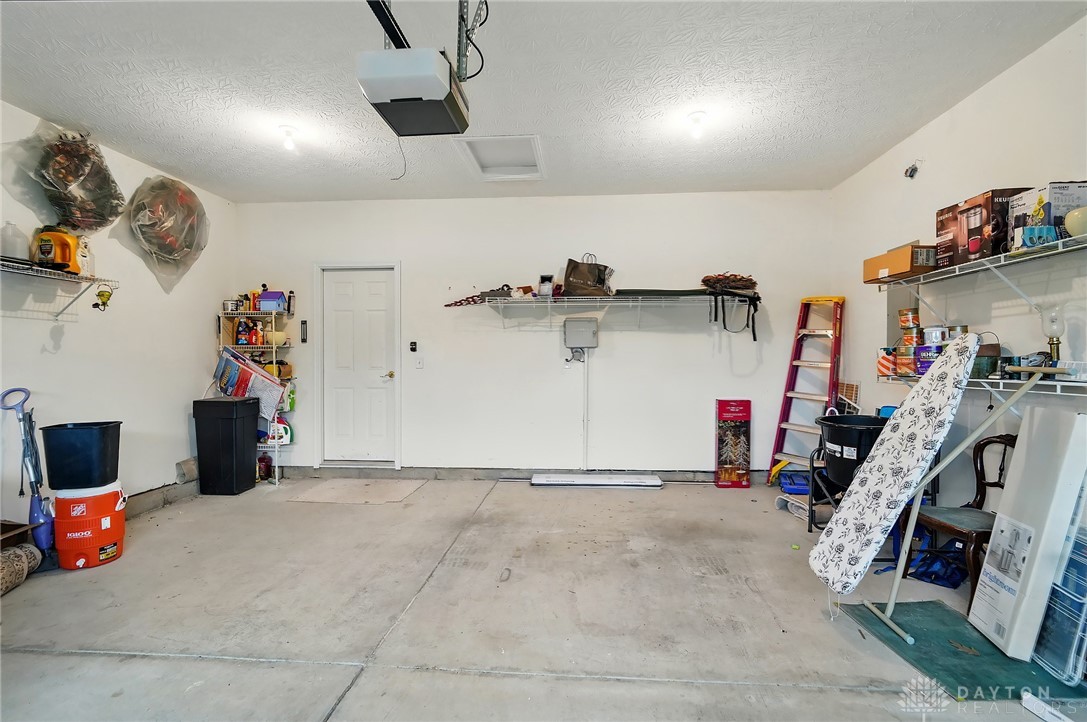 1152 Meadow Vista Drive, Maineville, Ohio image 28