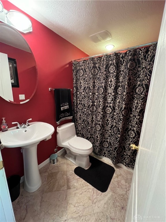 90 Camden Park Court, Springboro, Ohio image 24