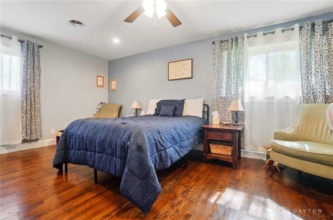 2444 Banyon Drive, Beavercreek, Ohio image 32