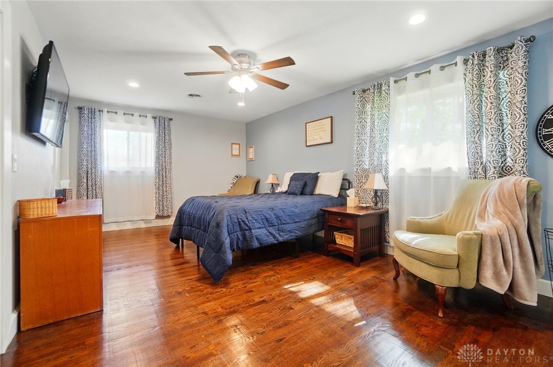 2444 Banyon Drive, Beavercreek, Ohio image 30