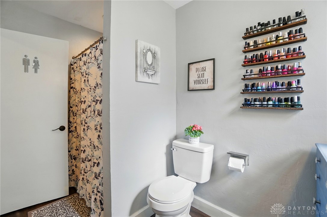 2444 Banyon Drive, Beavercreek, Ohio image 13