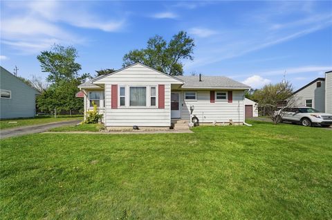Photo of 2113 Pittsfield Street, Kettering, OH 45420 (MLS # 954966)