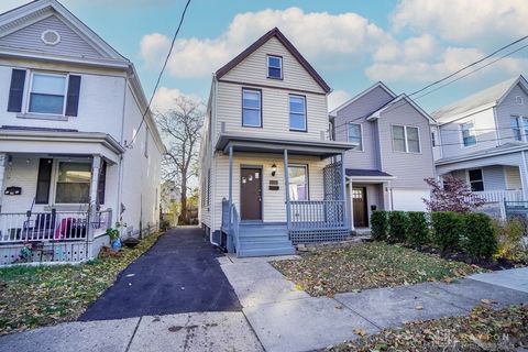 Photo of 5121 Silver Street, Norwood, OH 45212 (MLS # 947941)