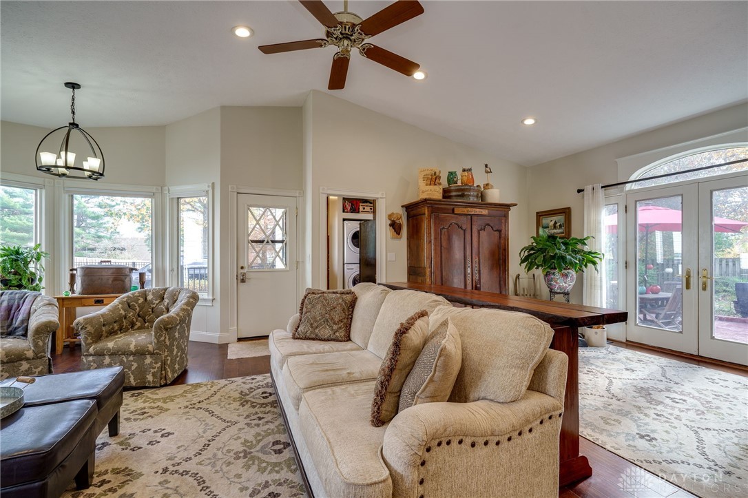 15 Peterson Place, Wilmington, Ohio image 34