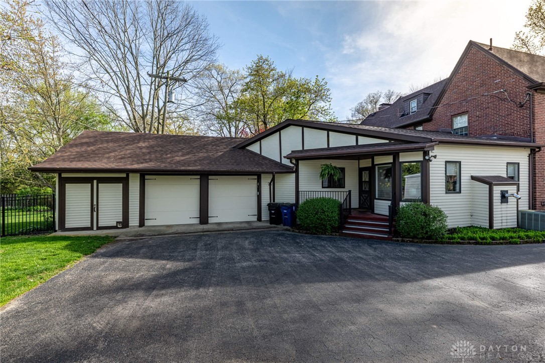 15 Peterson Place, Wilmington, Ohio image 2