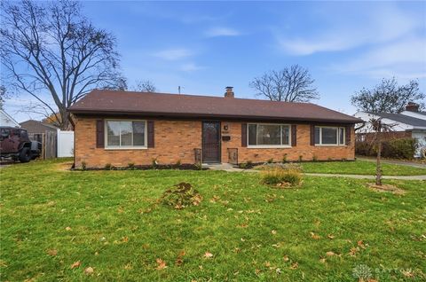 Photo of 4008 Ackerman Boulevard, Kettering, OH 45429 (MLS # 948294)