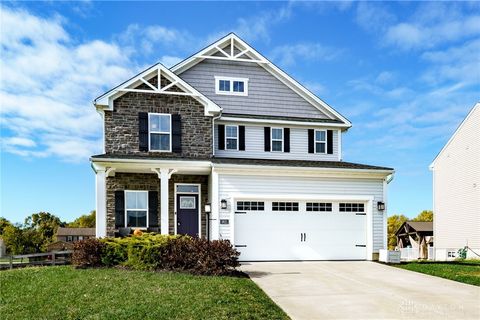 Photo of 3621 Garrett Drive, Franklin, OH 45005 (MLS # 946660)