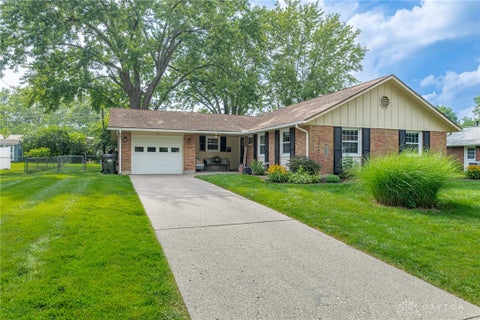 Homes For Sale - 4225 Fernbrook Street<br/> Kettering, OH 45440