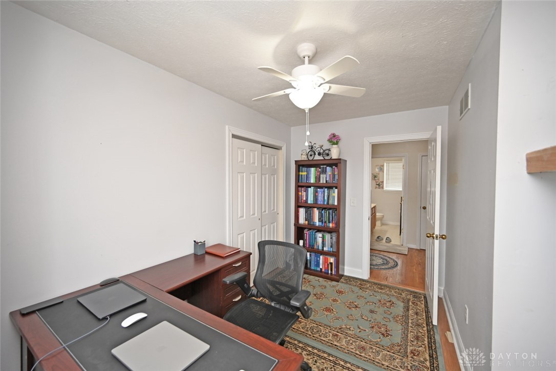 111 Prevalent Drive, Oxford, Ohio image 37