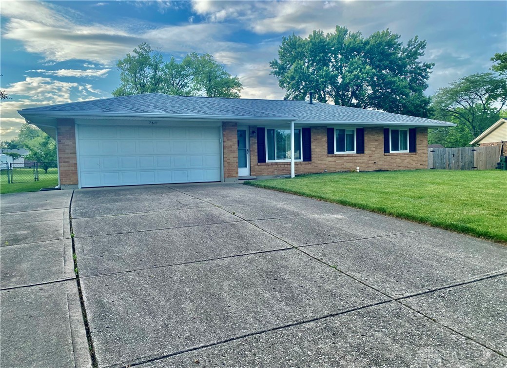 7611 Washington Park Drive, Dayton, Ohio image 1